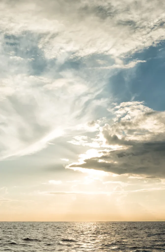 mare per servizio di dispersione delle ceneri secondo normativa italiana